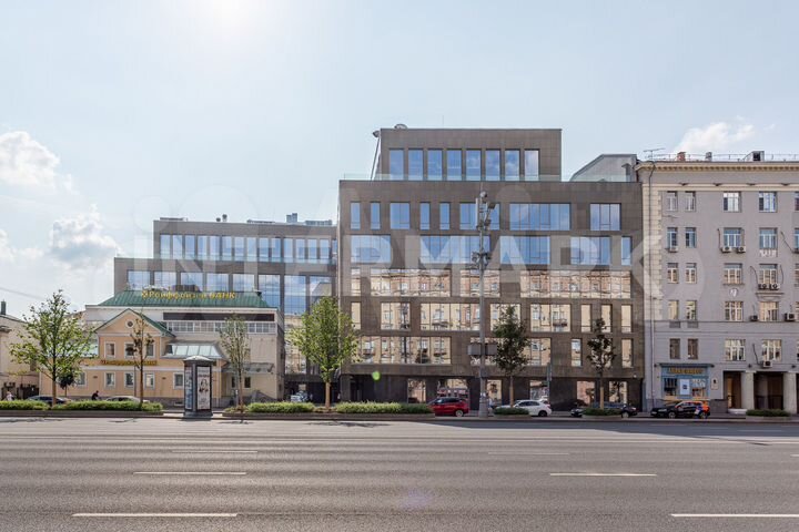 Продам здание, 21758 м²