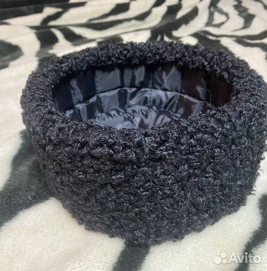 Папаха казачья каракуль красный верх размеры 56-57