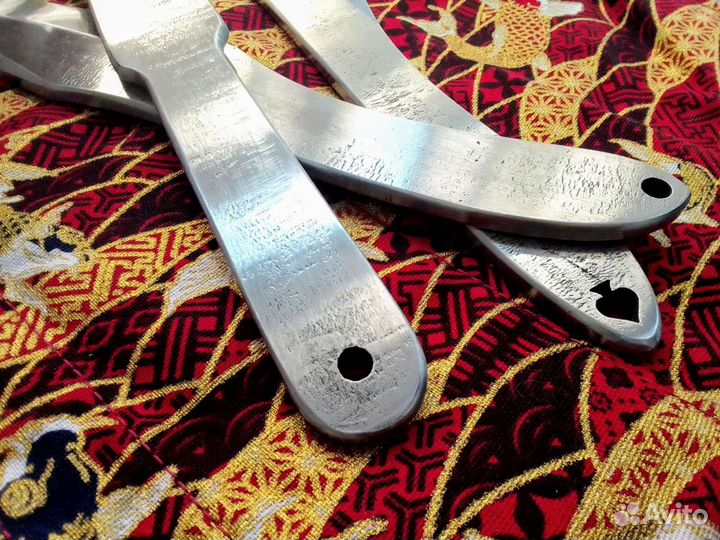 Метательные ножи в ассортименте