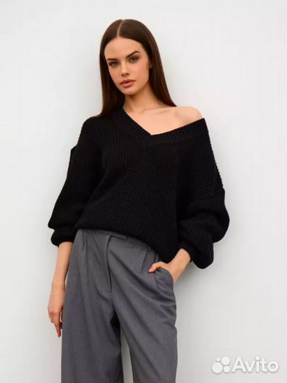Свитер женский