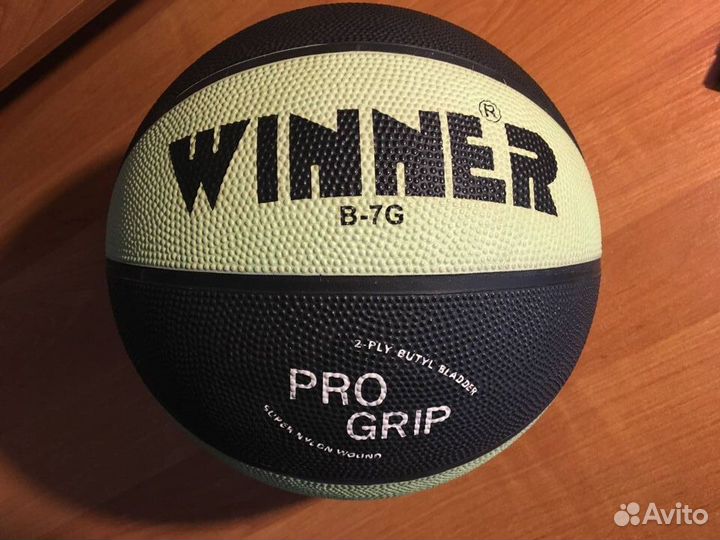 Баскетбольный мяч