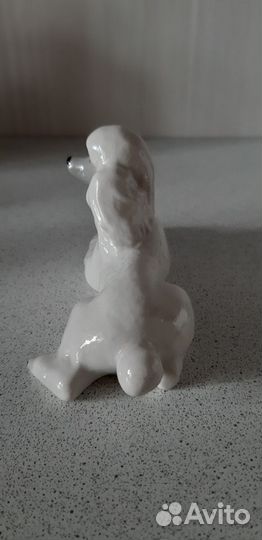 Статуэтка фарфоровая 