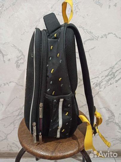 Рюкзак школьный