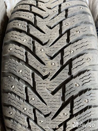 Nokian Tyres Hakkapeliitta 8 SUV 235/55 R20
