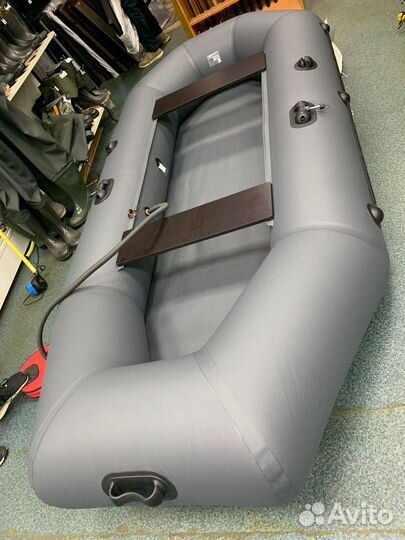 Надувная лодка Аква-мастер 300 тр (пвх)