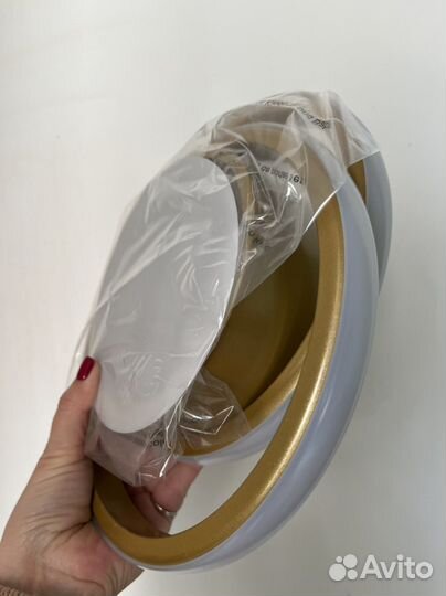 Светильник светодиодный золотой