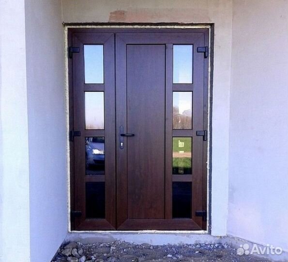 Пластиковые двери / Входная группа