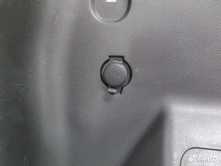 Обшивки багажника Nissan note