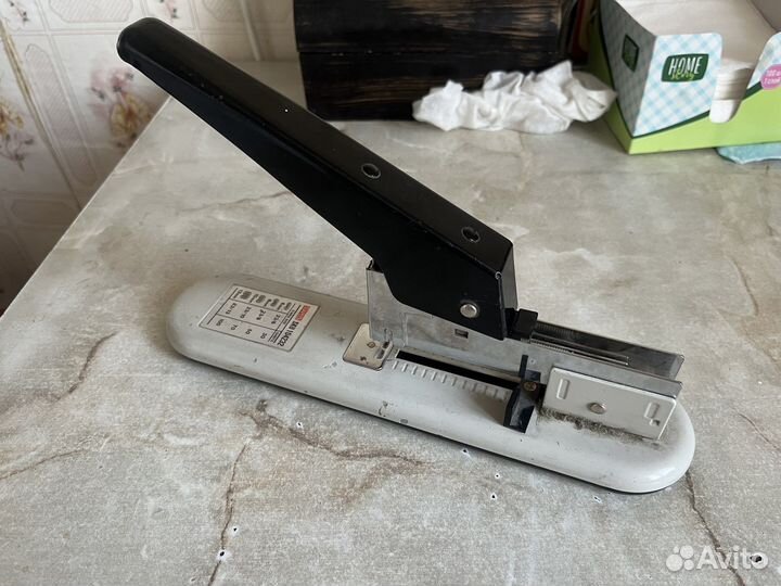 Степлер мощный до 200 листов