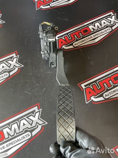 Педаль газа 7L0723507E Volkswagen Touareg 7L