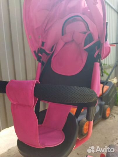 Детский трёхколёсный с ручкой велосипед