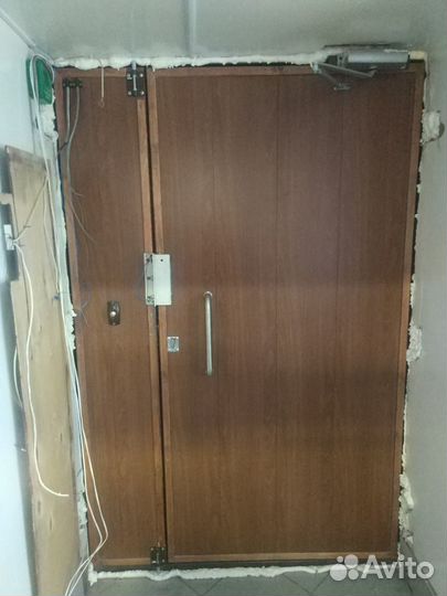 Тамбурная перегородка на этаж