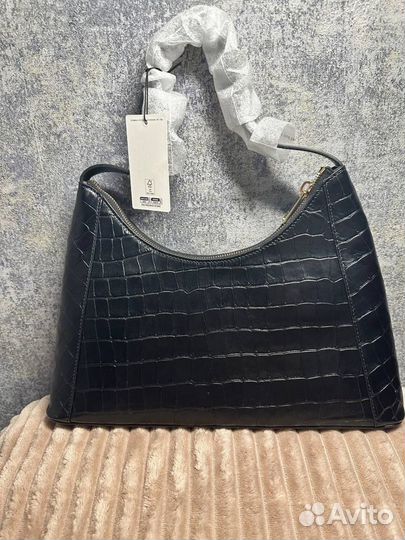 Сумка на плечо Furla Diamante S Shoulder Bag