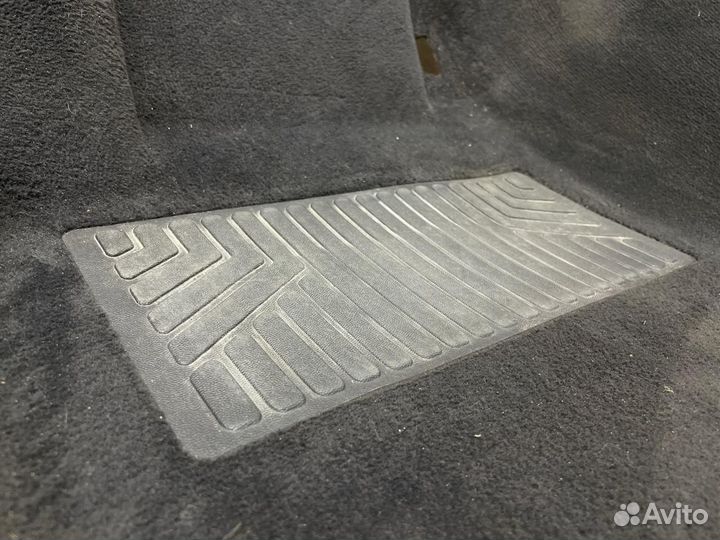 Ковролин салона передний Mercedes-Benz E 211 M272