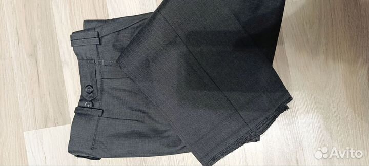 Школьный костюм для мальчика 122 новый