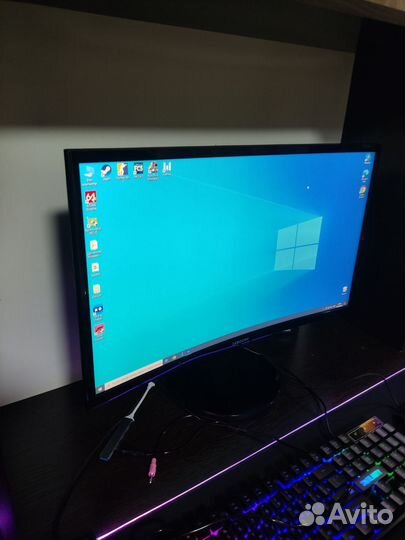 Монитор samsung