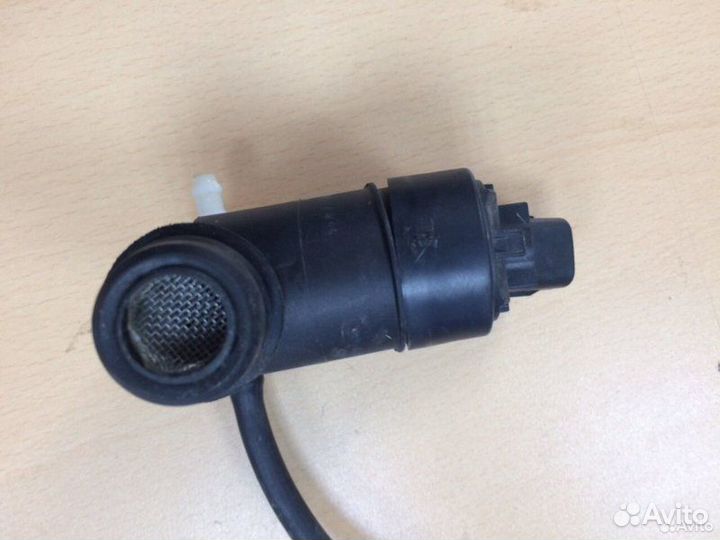 Насос омывателя Kia Rio 2017-2020