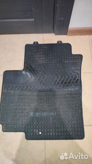 Автомобильные коврики бу