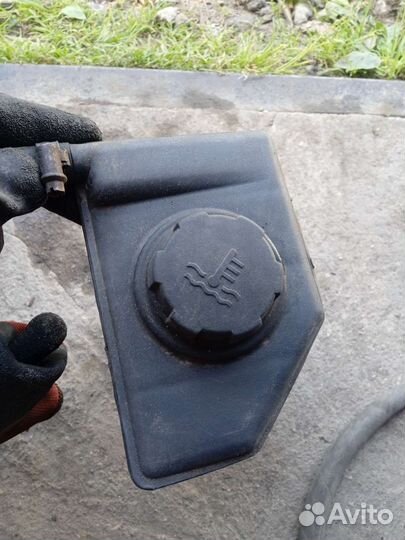 Расширительный бачок Вольво С40 В40