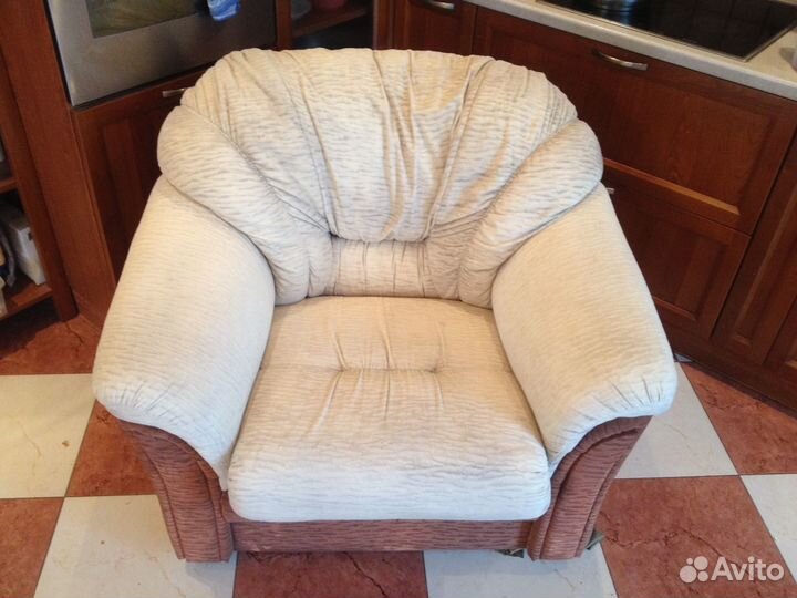 Химчистка мягкой мебели под ключ