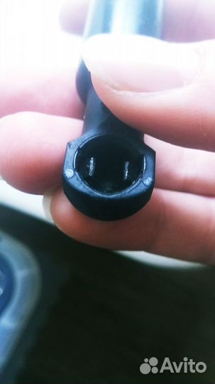 Peugeot 508 - газовый амортизатор крышки багажника