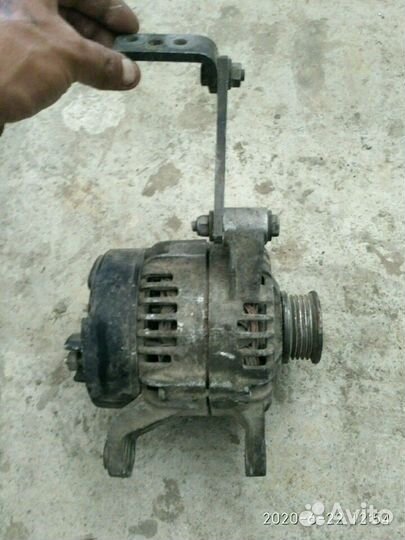 Генератор на шкода фабия