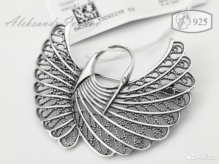 Брошь лебедь. Новая