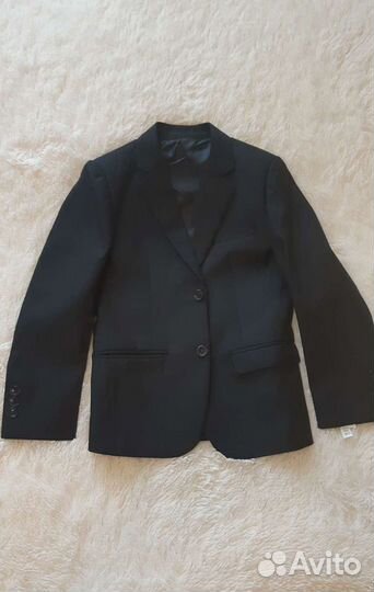 Костюм тройка школьный