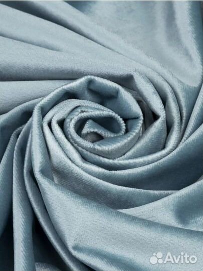 Шторы бархат новые+2 подхватата