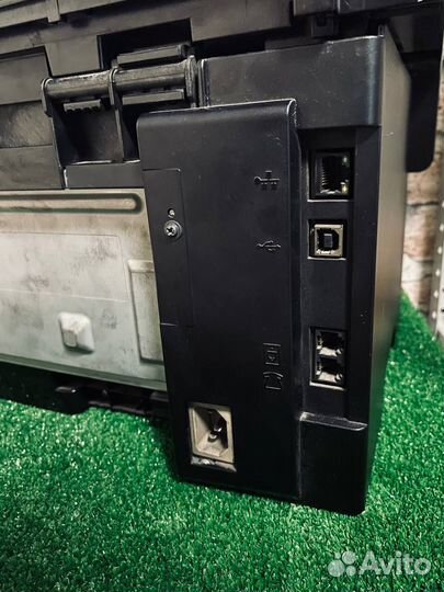 Принтер (мфу) HP LaserJet Pro M1212nf