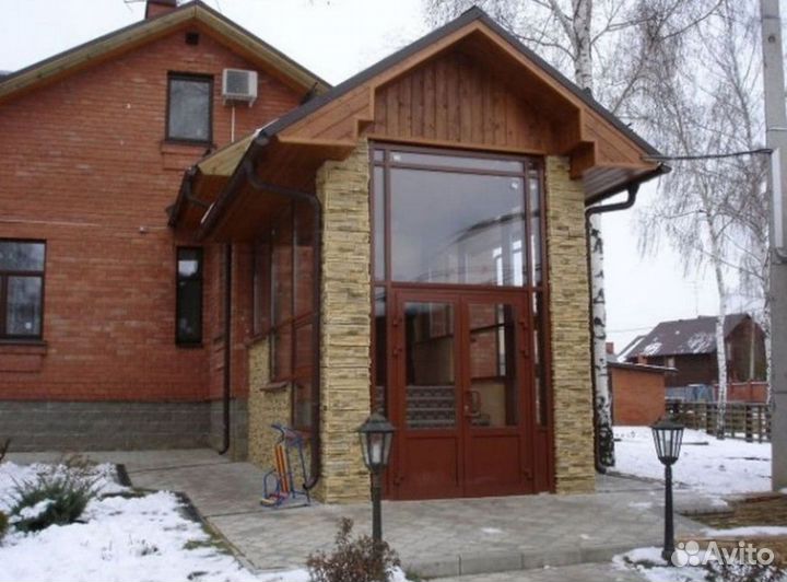 Дверь пластиковая