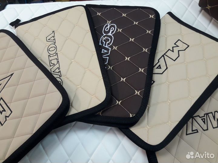 Папки для документов А4 с логотипами на молнии