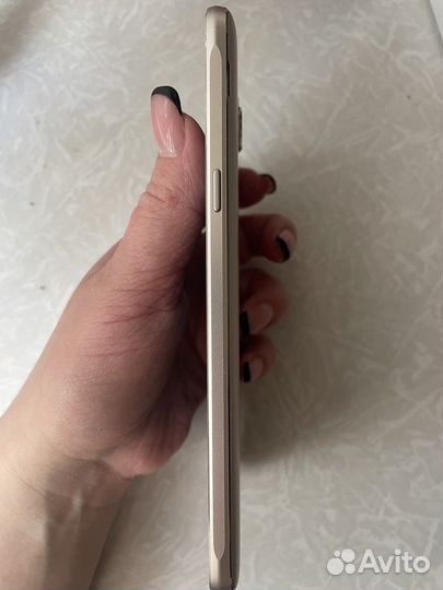 Samsung galaxy j7 2016