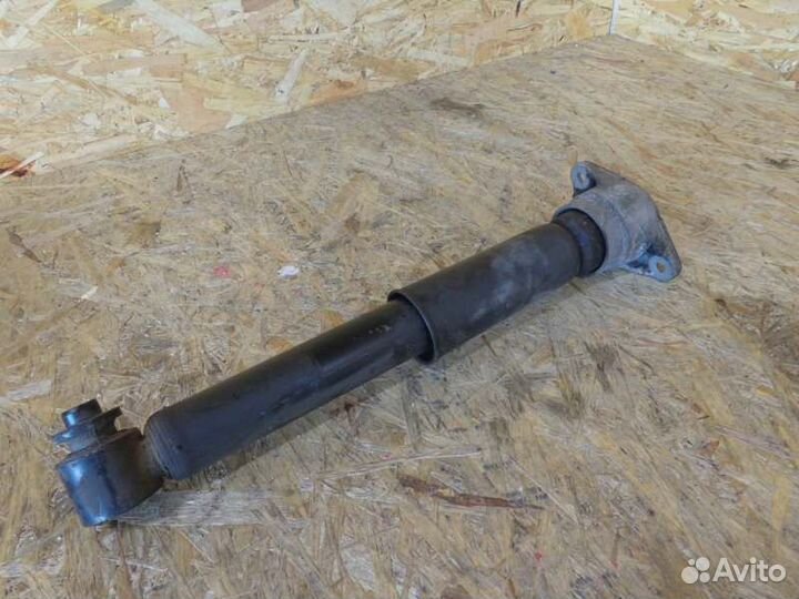 Амортизатор задний Volkswagen Tiguan 5N1 cawa