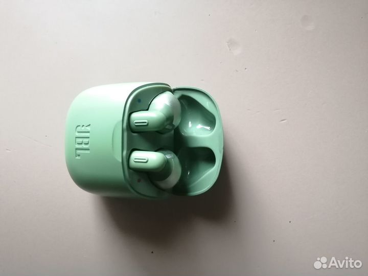 Беспроводные наушники jbl tune Tune 220 TWS
