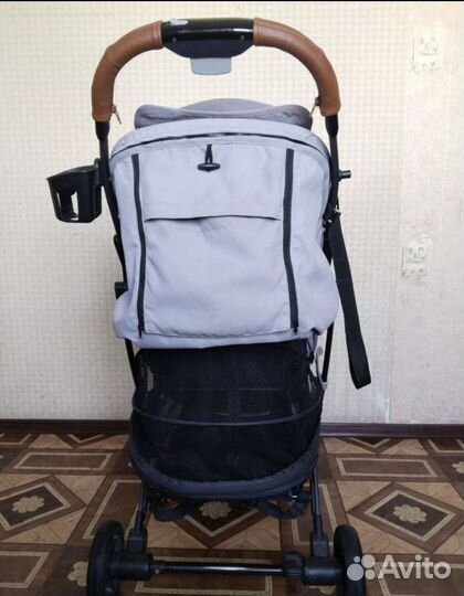 Прогулочная коляска yoya plus