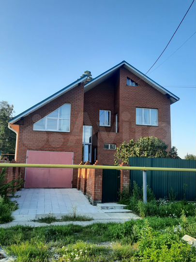 Коттедж 257,1 м² на участке 12 га