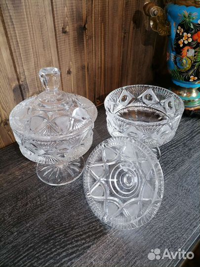 Конфетница на ножке / ваза хрустальная на ножке