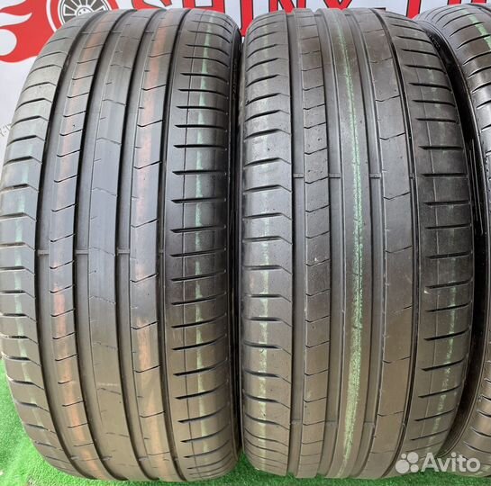 Pirelli P Zero PZ4 255/40 R21 102Y