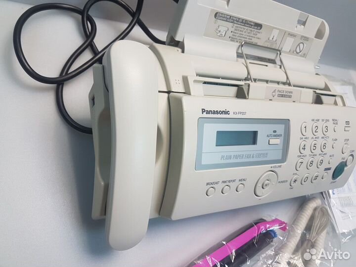 Факс Panasonic KX-FP207RU