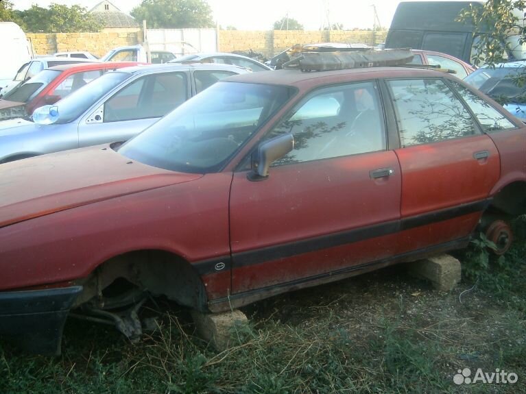 Разборка саки. Форд Сиерра дизель. Ford Sierra запчасти. Замок капота Форд Сиерра. Губа передняя на Форд Сиерра.