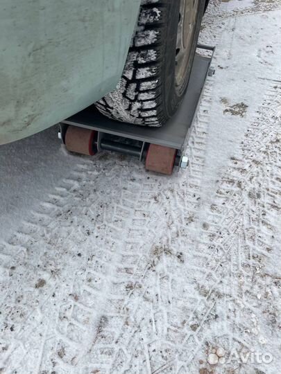 Тележка для эвакуатора и ремонта авто п/у колеса