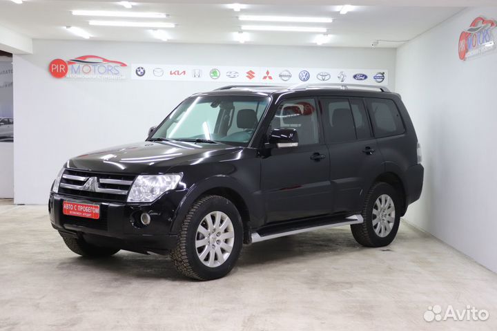 Mitsubishi Pajero 3.2 AT, 2011, 197 183 км