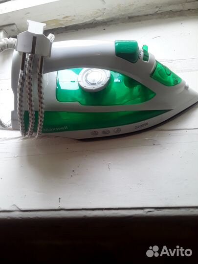 Утюг Maxwell