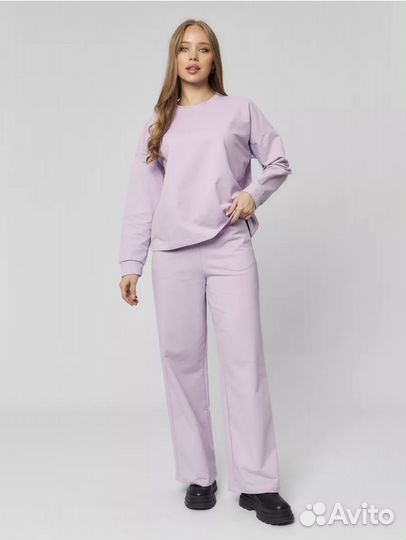 Костюм женский