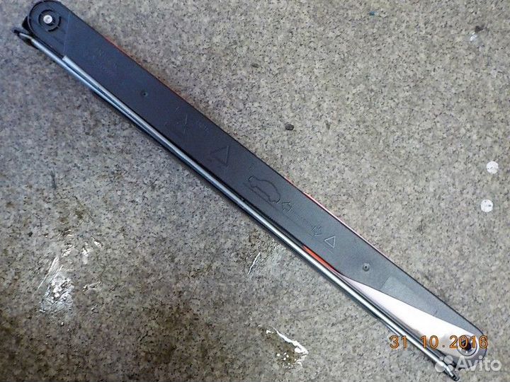 Знак аварийной остановки Bmw X5 E70 N62B48B 2007