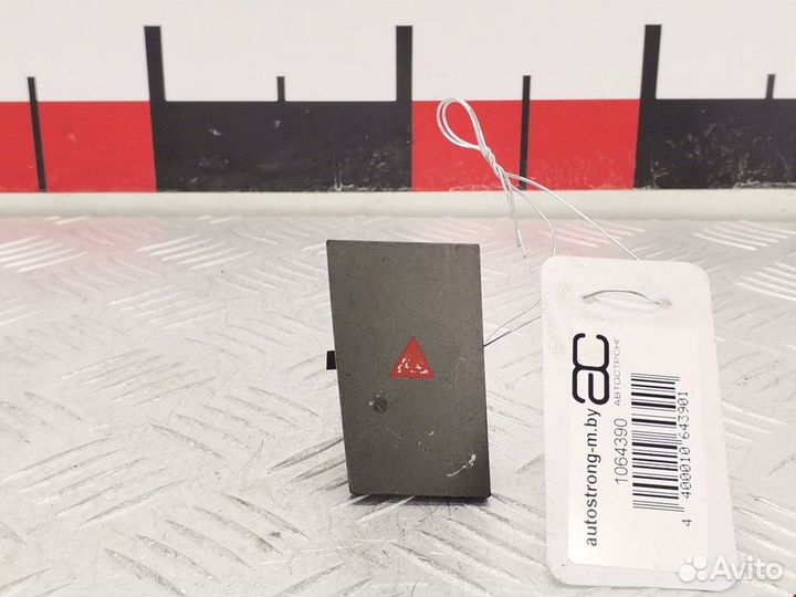 Кнопка аварийной сигнализации Opel Vectra C рест