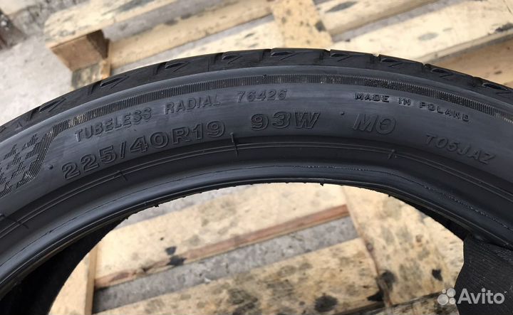 Bridgestone Turanza T005 225/40 R19 93W