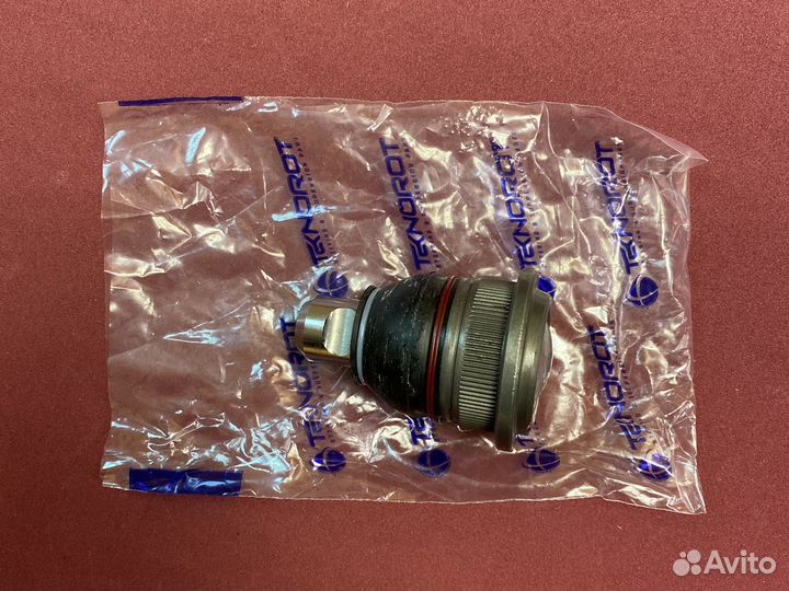 Шаровая опора Ларгус Логан с боковой проточкой