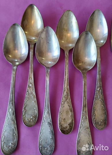 Ложки, вилки и половник из мельхиора